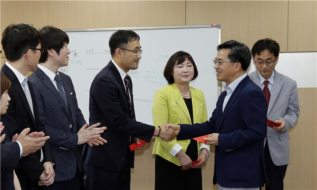 LINC사업팀 '이달의 부서'로 선정